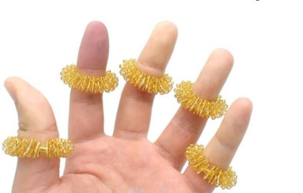 Bague d'acupression - Petit Anneau en métal